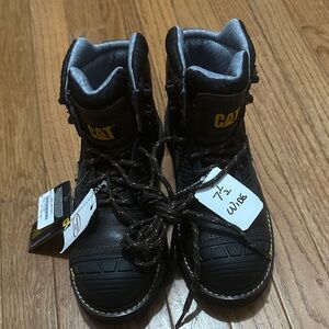 Women’s Caterpillar Dark Brown Boots Size 7 1/2 Wide Composite Toe.